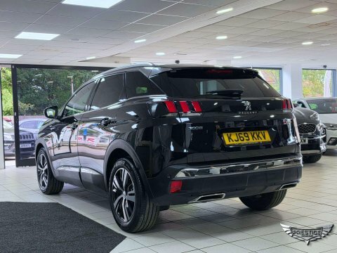 Peugeot 3008 1.5 Bluehdi Gt Black #5