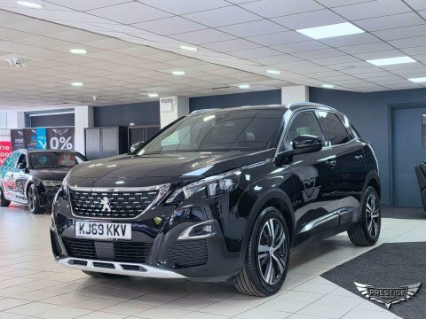 Peugeot 3008 1.5 Bluehdi Gt Black #3