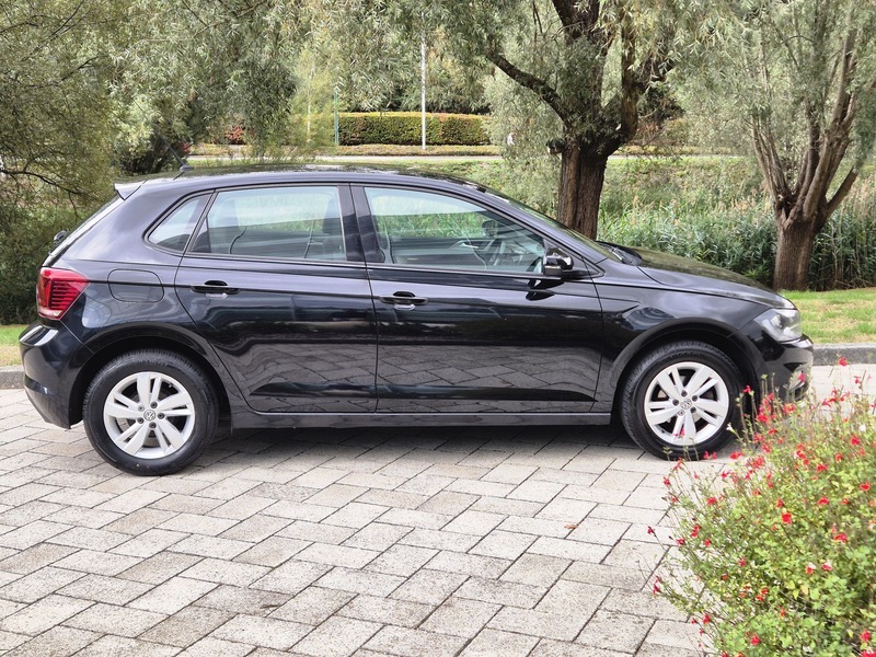 Volkswagen Polo 1.0 Evo Se Hatchback Black #4