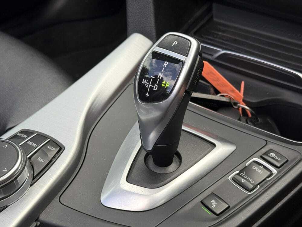 BMW 4 Series Se Red #15