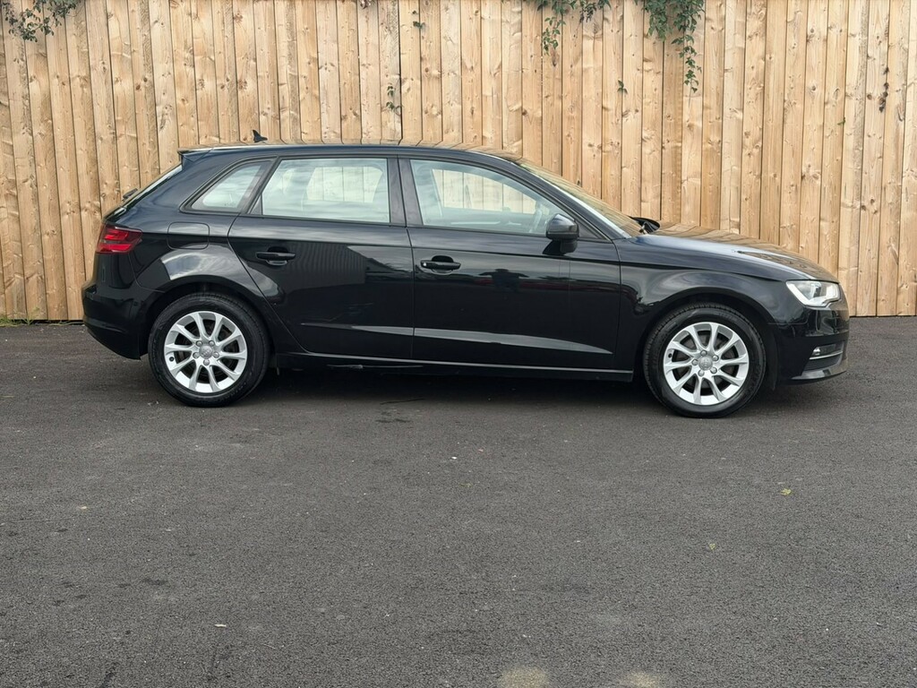 Audi A3 Hatchback 1.2 Tfsi Se 201515 Black #3