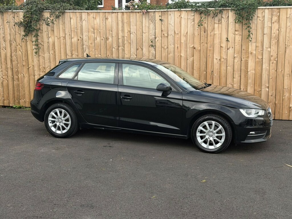 Audi A3 Hatchback 1.2 Tfsi Se 201515 Black #4