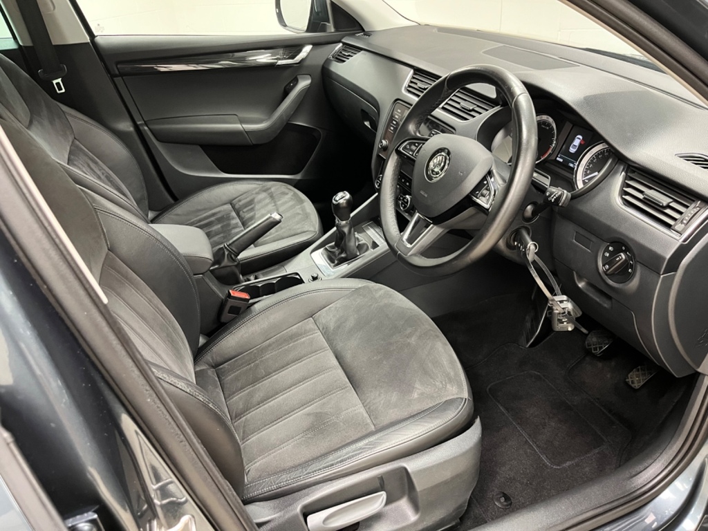 Skoda Octavia 2.0 Tdi Cr Se L Grey #2