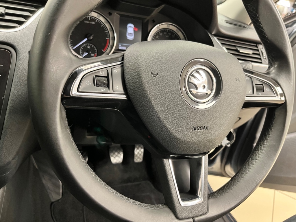 Skoda Octavia Grey #8