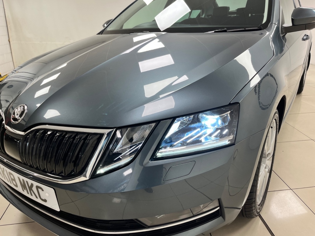 Skoda Octavia Grey #16