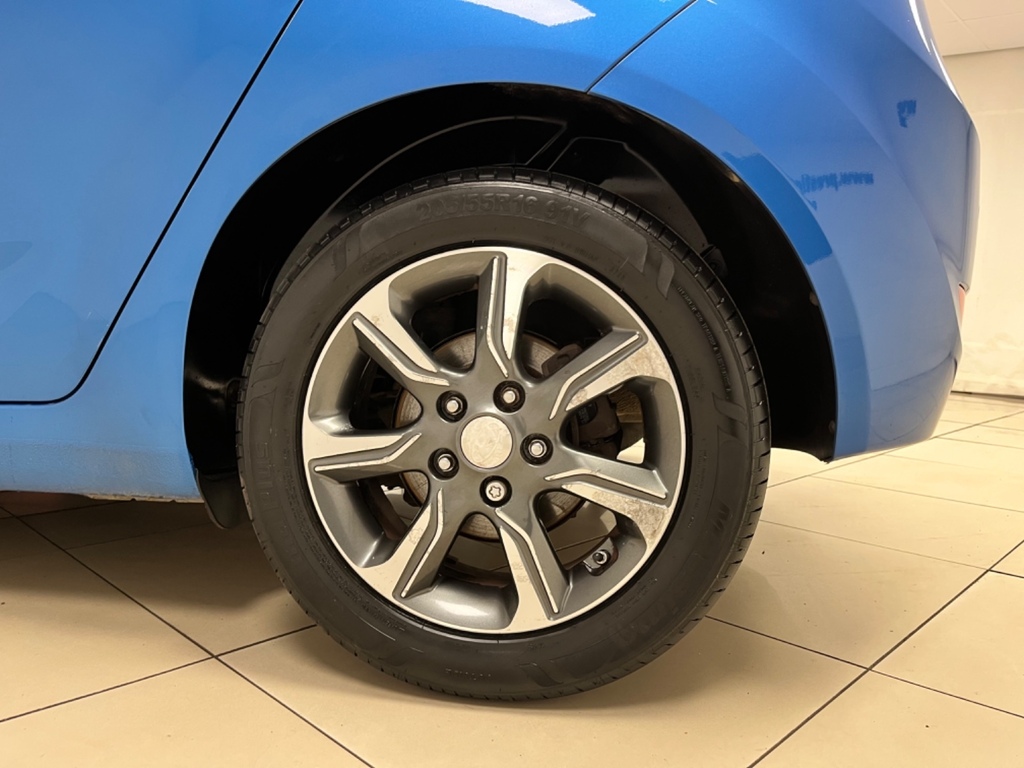 Hyundai Ix20 1.6 Active 123 Bhp Grey #23