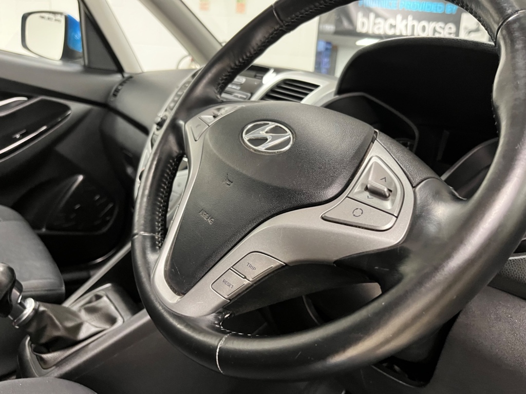 Hyundai Ix20 1.6 Active 123 Bhp Grey #8