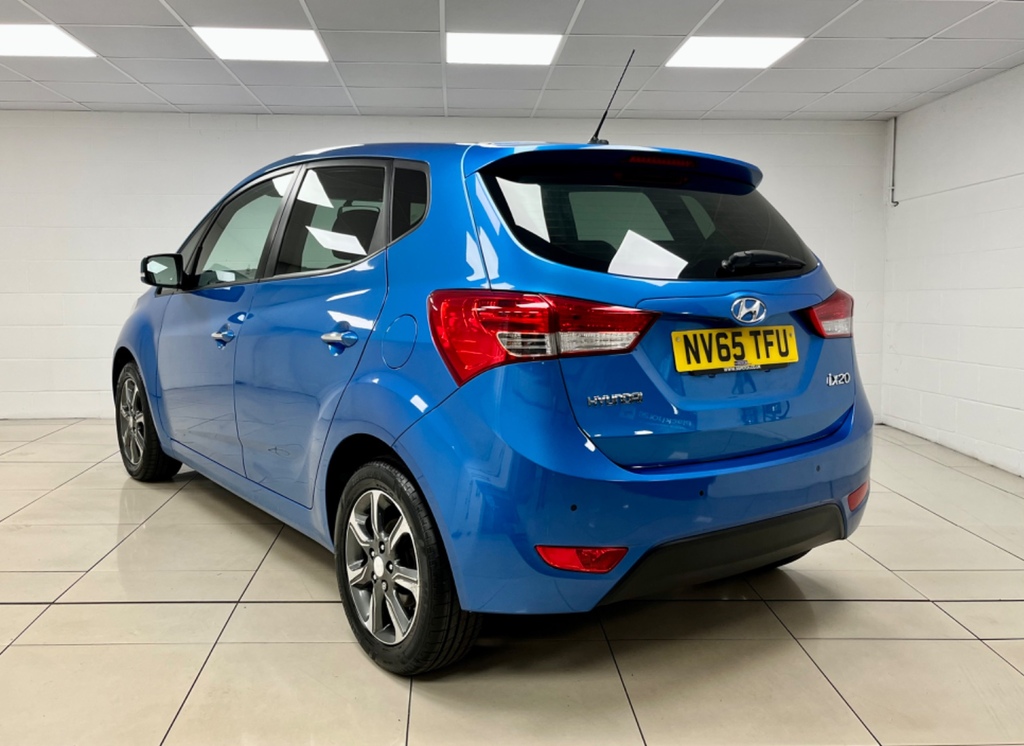 Hyundai Ix20 1.4 Blue Drive Premium Opening Sunroof Blue #3