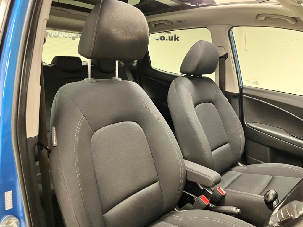 Hyundai Ix20 1.6 Active 123 Bhp Grey #14