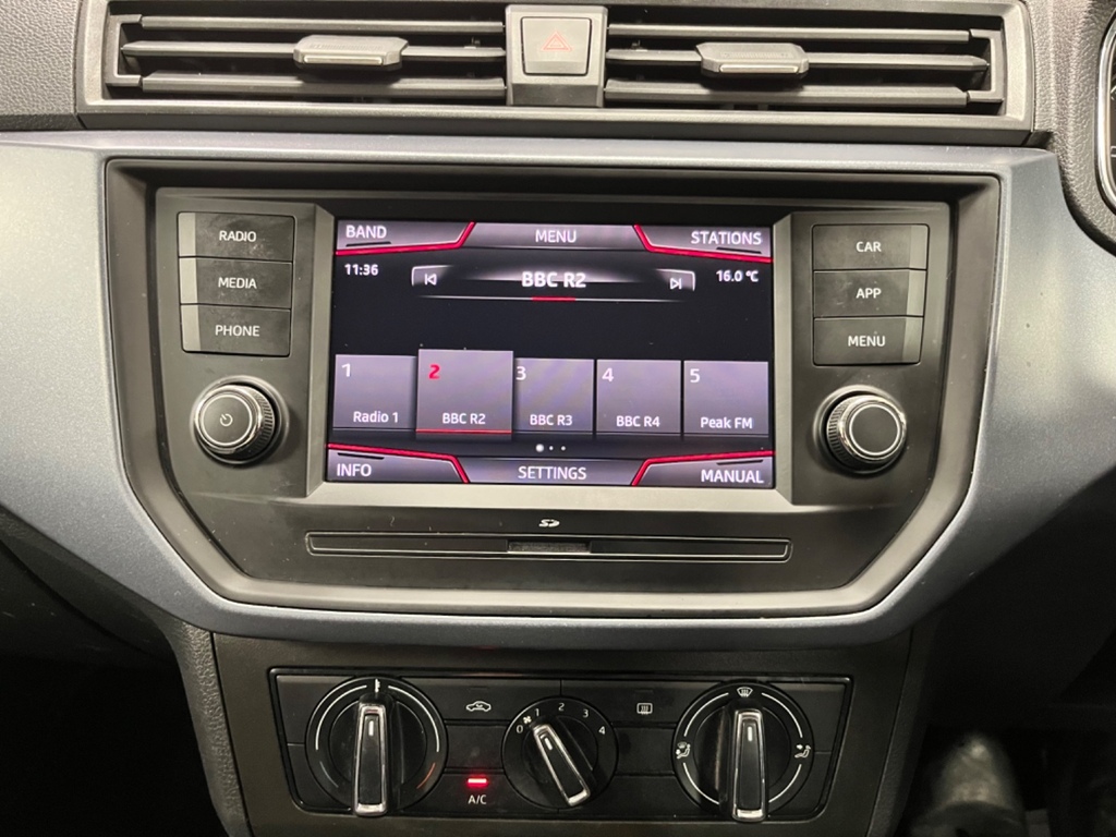 Seat Arona 1.0 Tsi 115 Fr Ez Grey #13