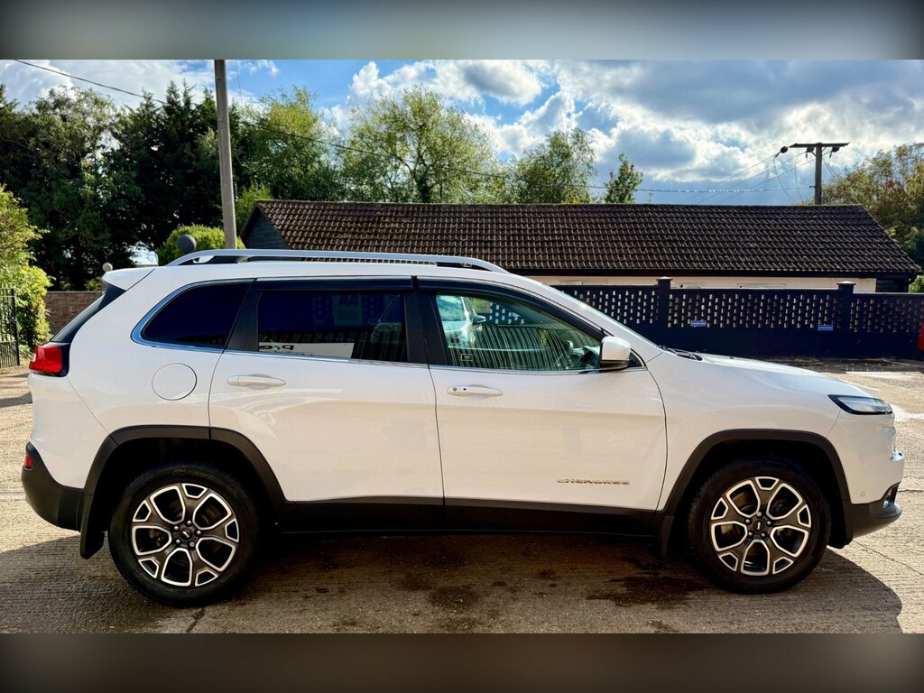 Jeep Cherokee Black #8