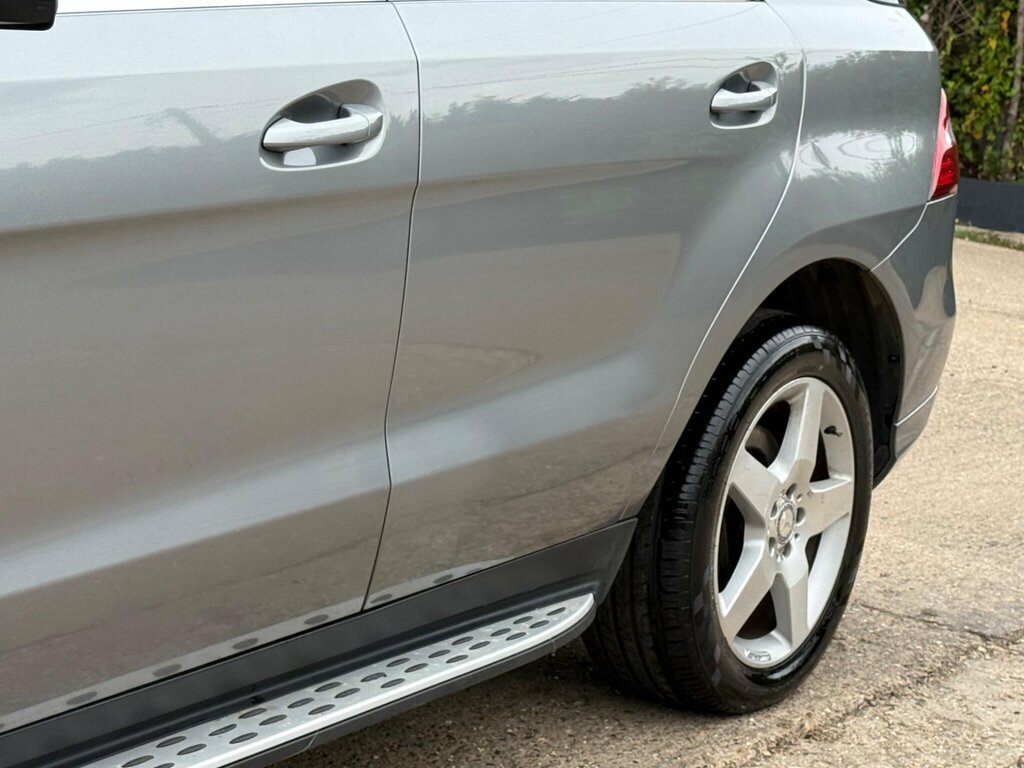 Mercedes-Benz M Class Diesel Black #22