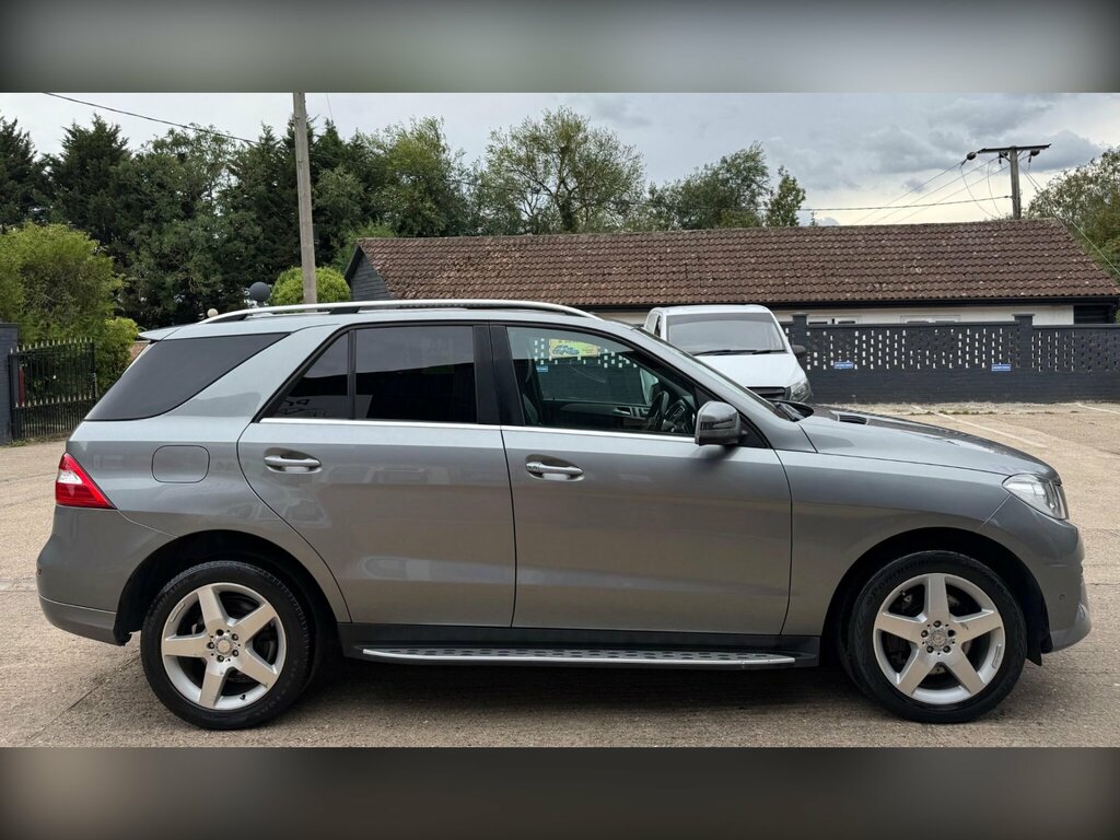 Mercedes-Benz M Class Diesel Black #8