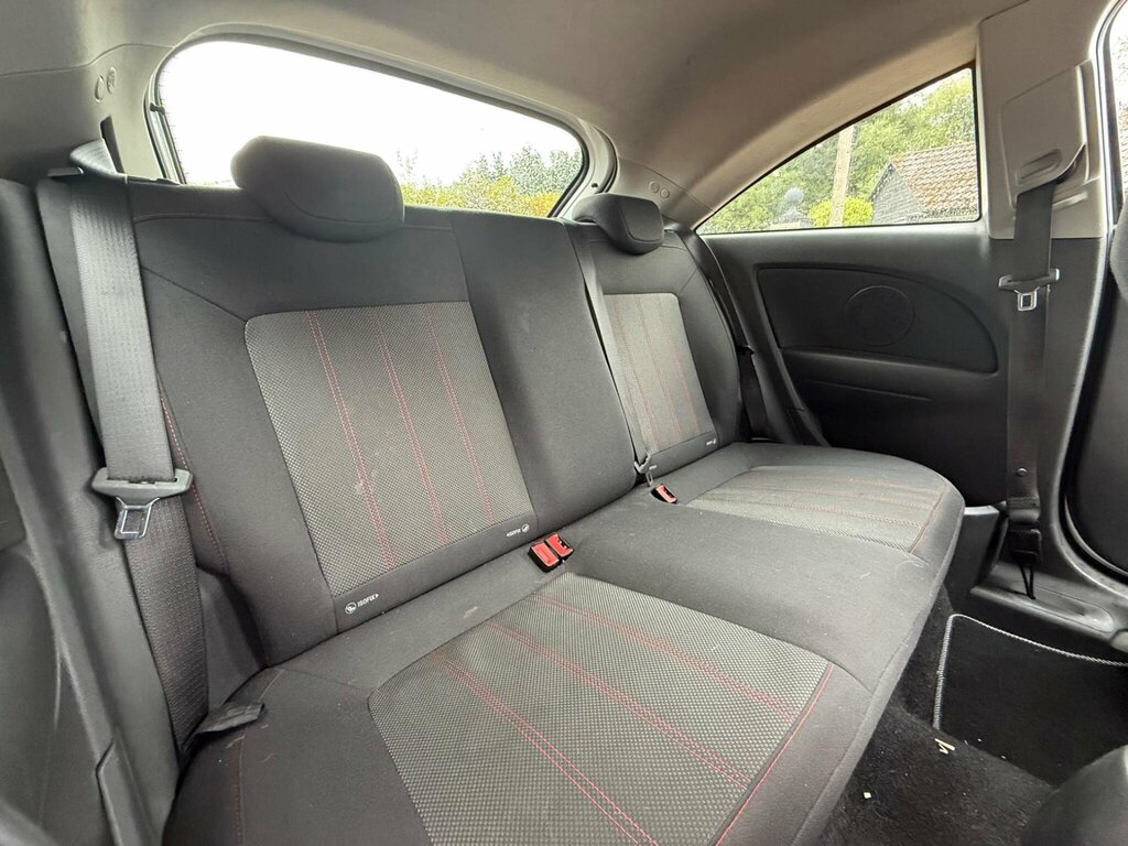 Vauxhall Corsa 1.2I 16V Sxi Silver #5