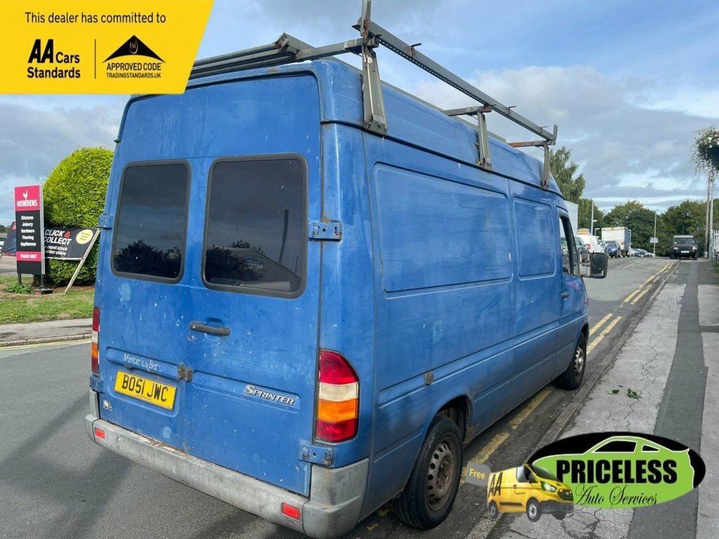 Mercedes-Benz Sprinter Mpv White #7