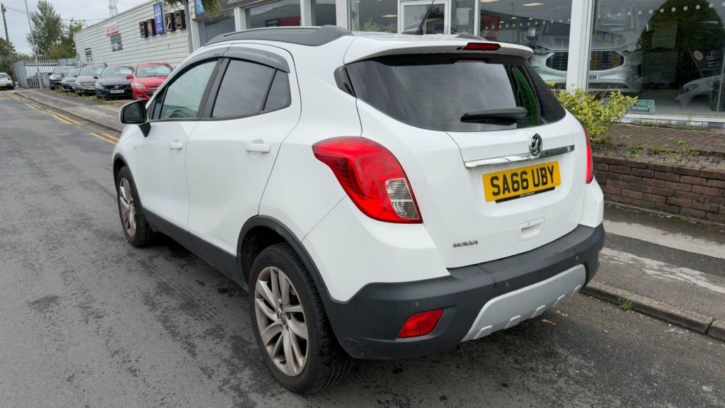 Vauxhall Mokka 1.6L Exclusiv White #6