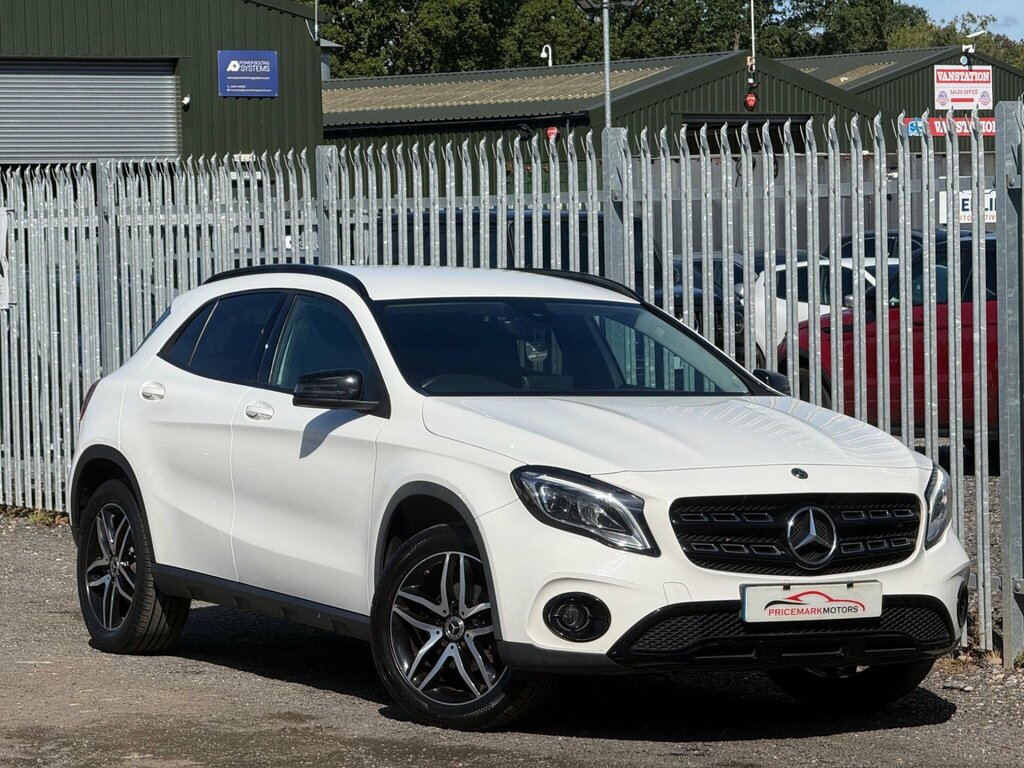 Mercedes-Benz GLA Class 1.6 Gla180 Urban Edition Euro 6 Ss White