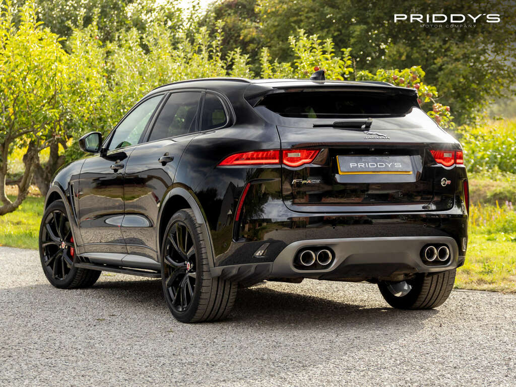 Jaguar F-Pace 2.0 Portfolio Awd Red #47