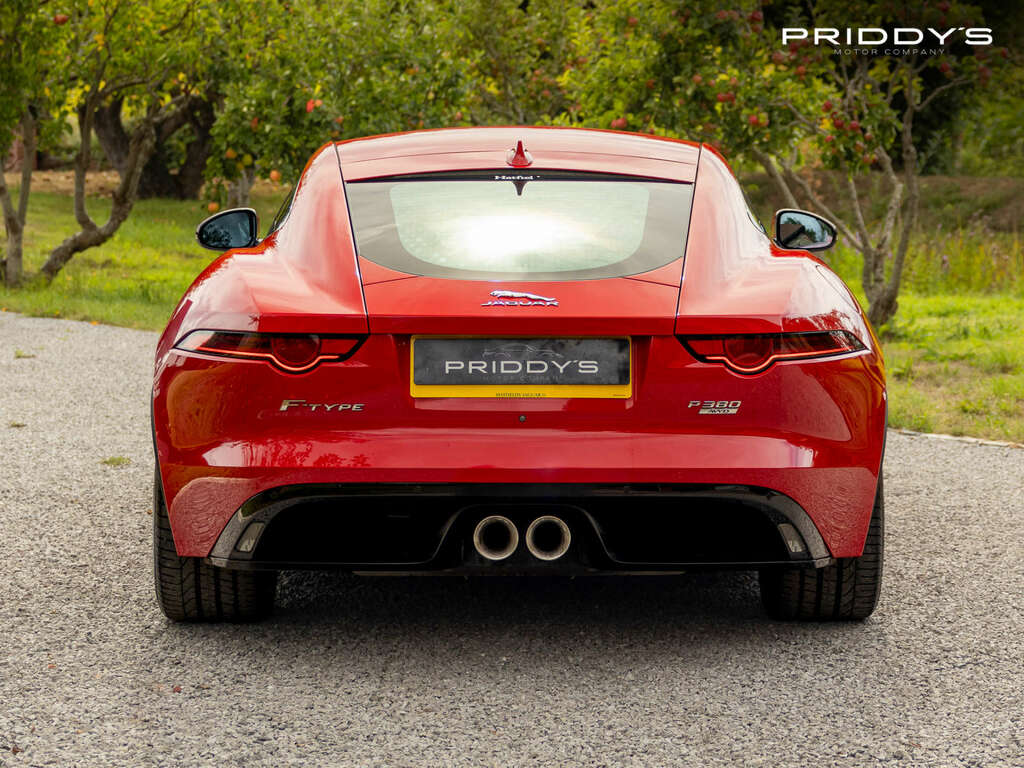 Jaguar F-Type Coupe 3.0 F-type V6 R-dynamic Awd 4Wd 20 Red #4