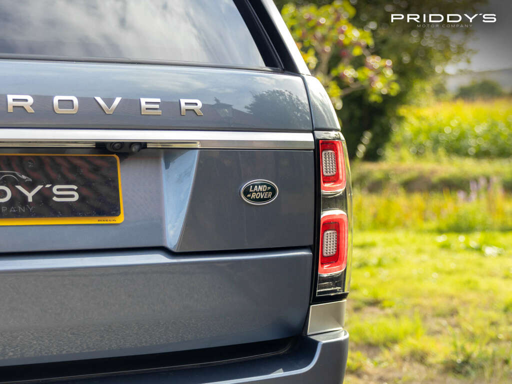Land Rover Range Rover Range Rover Vogue P400e Silver #60