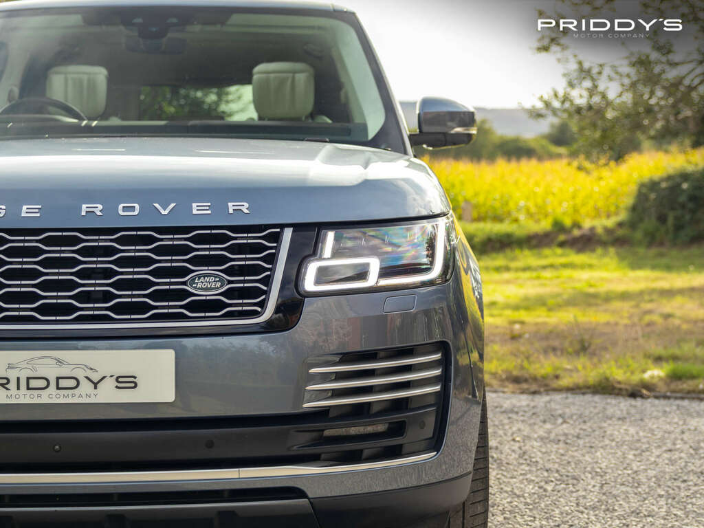 Land Rover Range Rover Range Rover Vogue P400e Silver #58