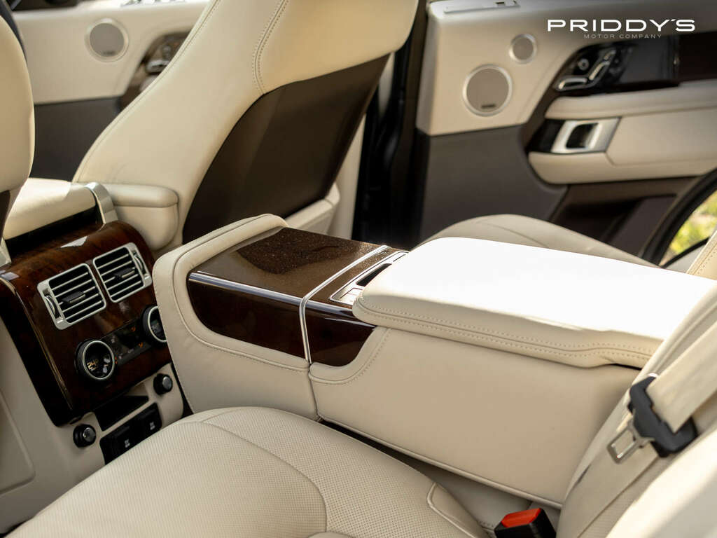 Land Rover Range Rover Range Rover Vogue P400e Silver #26