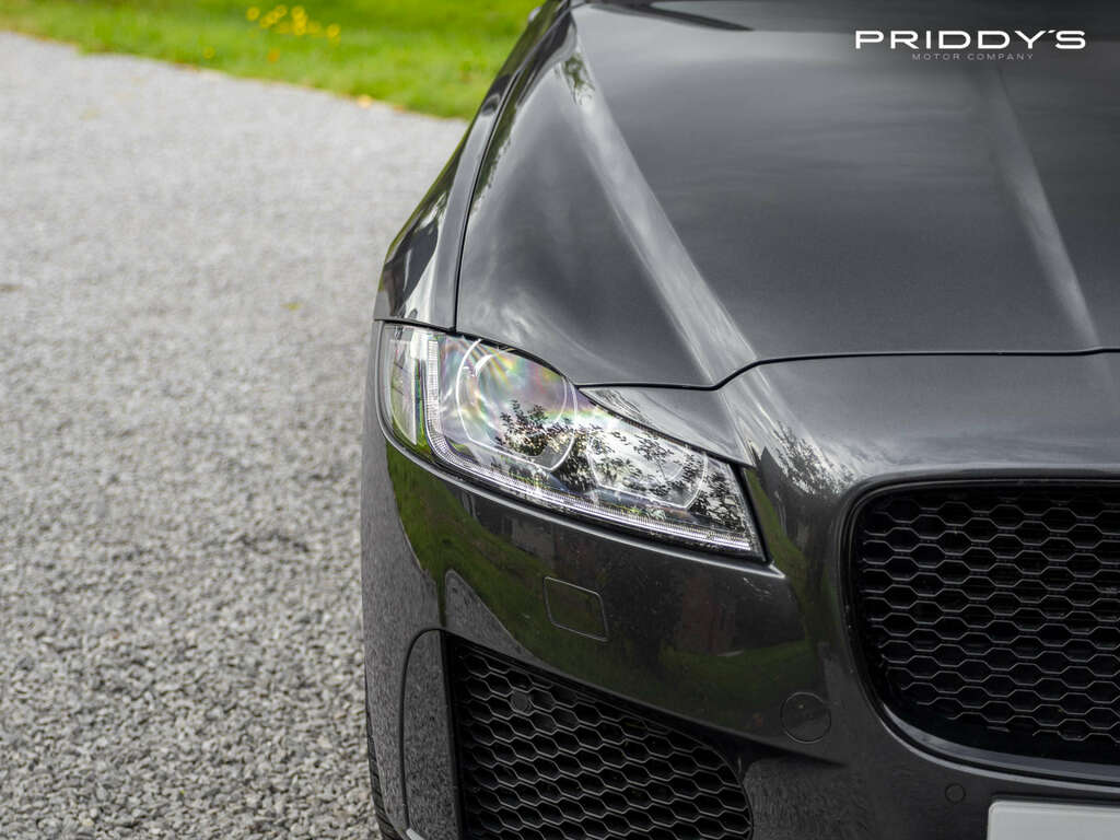 Jaguar XF Xf Portfolio Red #8