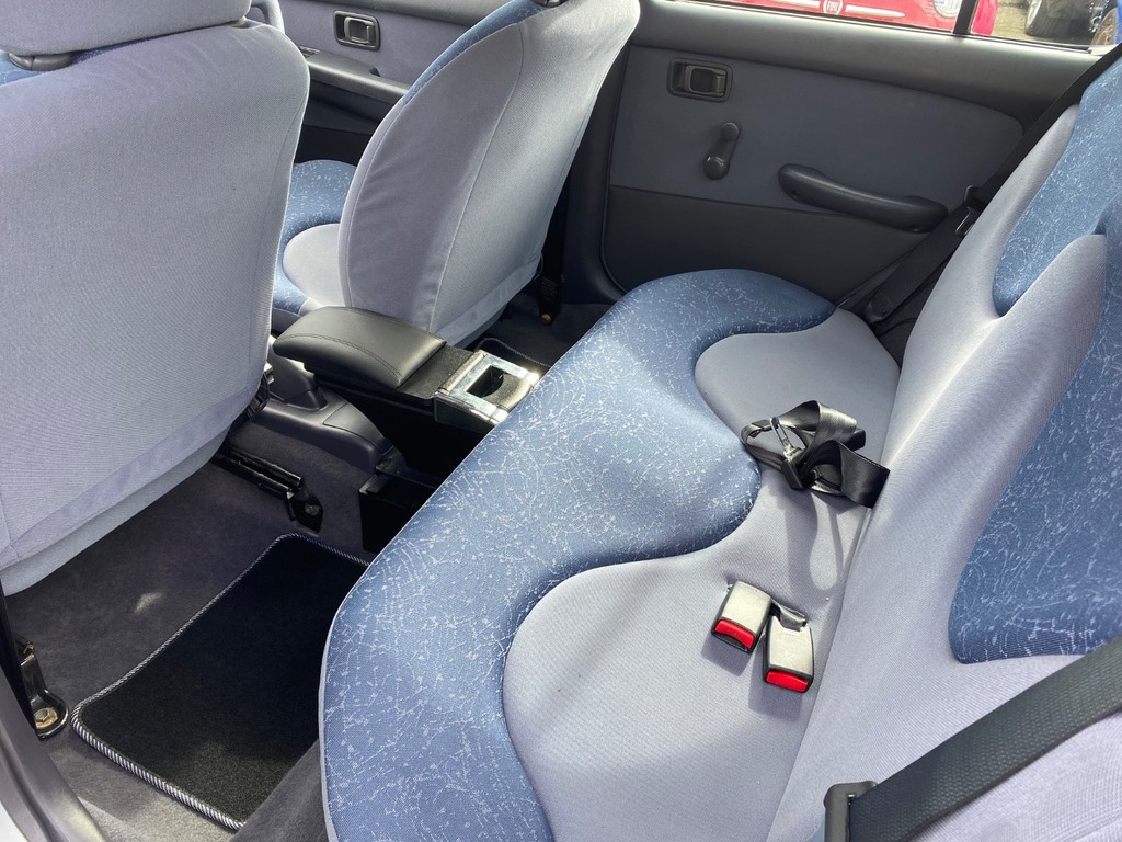 Nissan Micra Hatchback Silver #7
