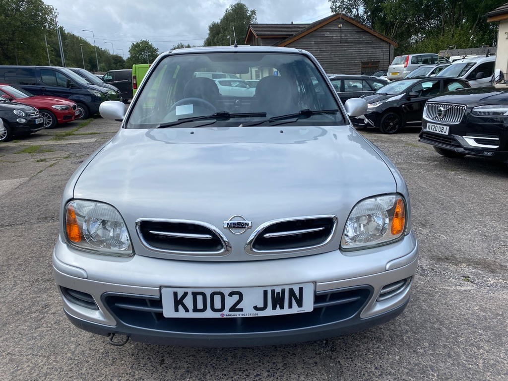 Nissan Micra 1.4 Twister Silver #2