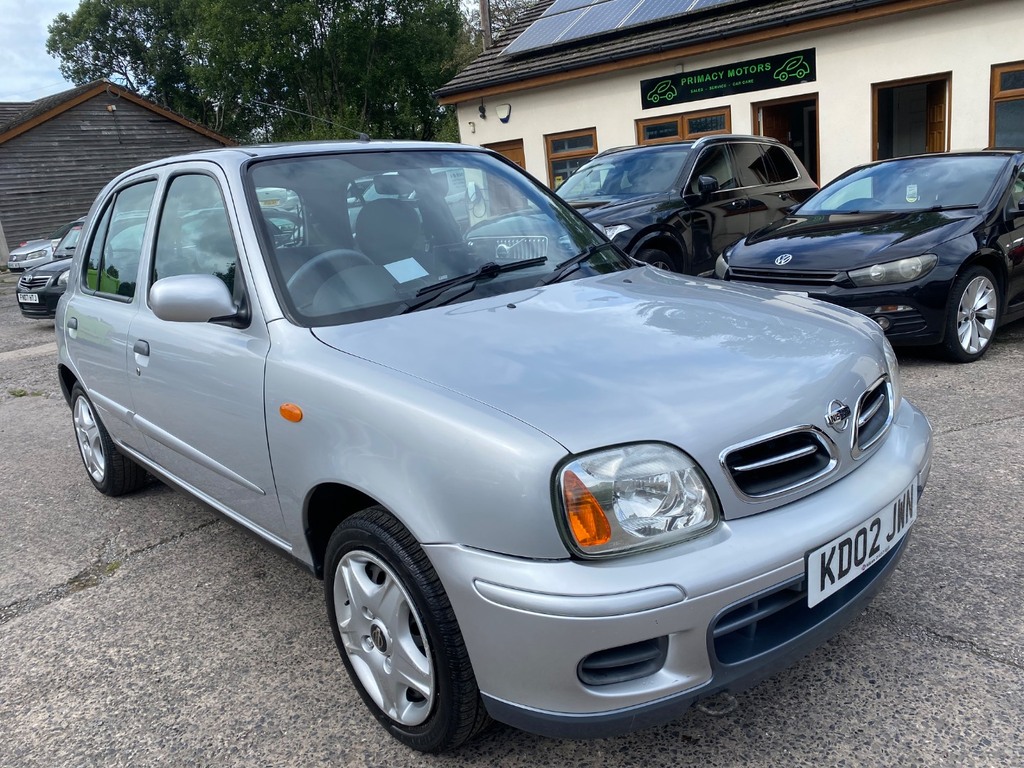 Nissan Micra 1.4 Twister Silver