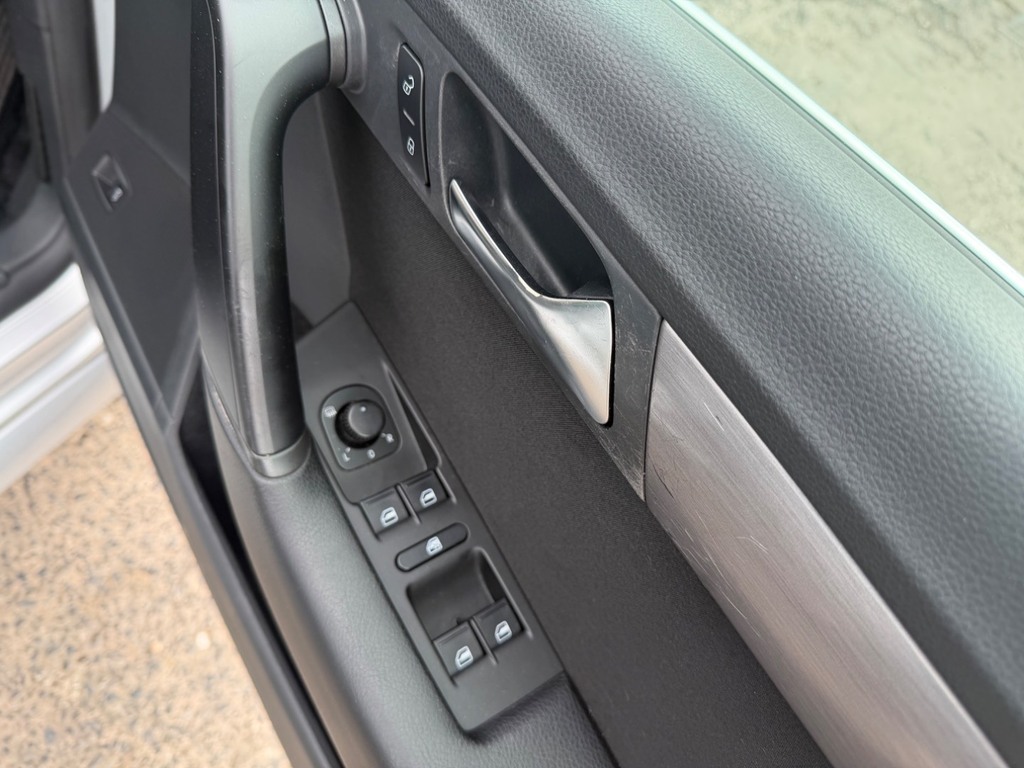 Volkswagen Passat Highline Tsi Bluemotion Technology Dsg U101407 Black #15