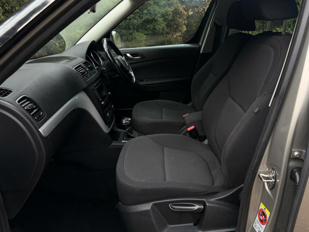 Skoda Yeti Grey #62