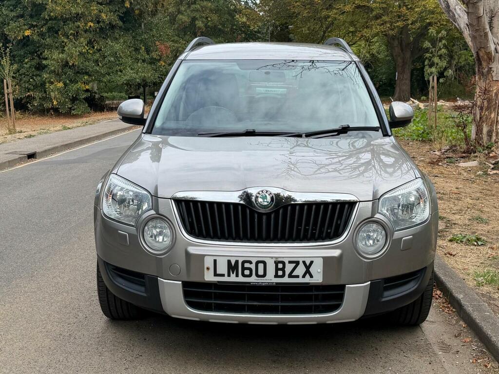 Skoda Yeti Grey #9
