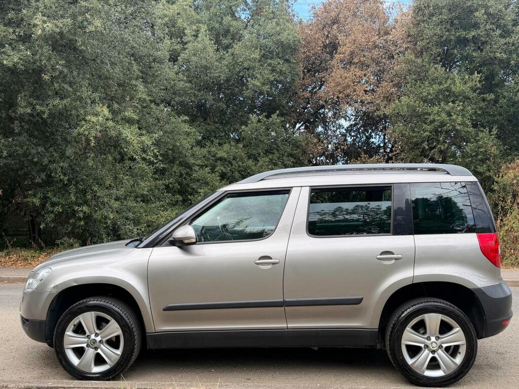 Skoda Yeti Grey #11