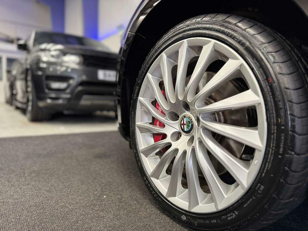 Alfa Romeo Giulietta Hatchback Grey #27