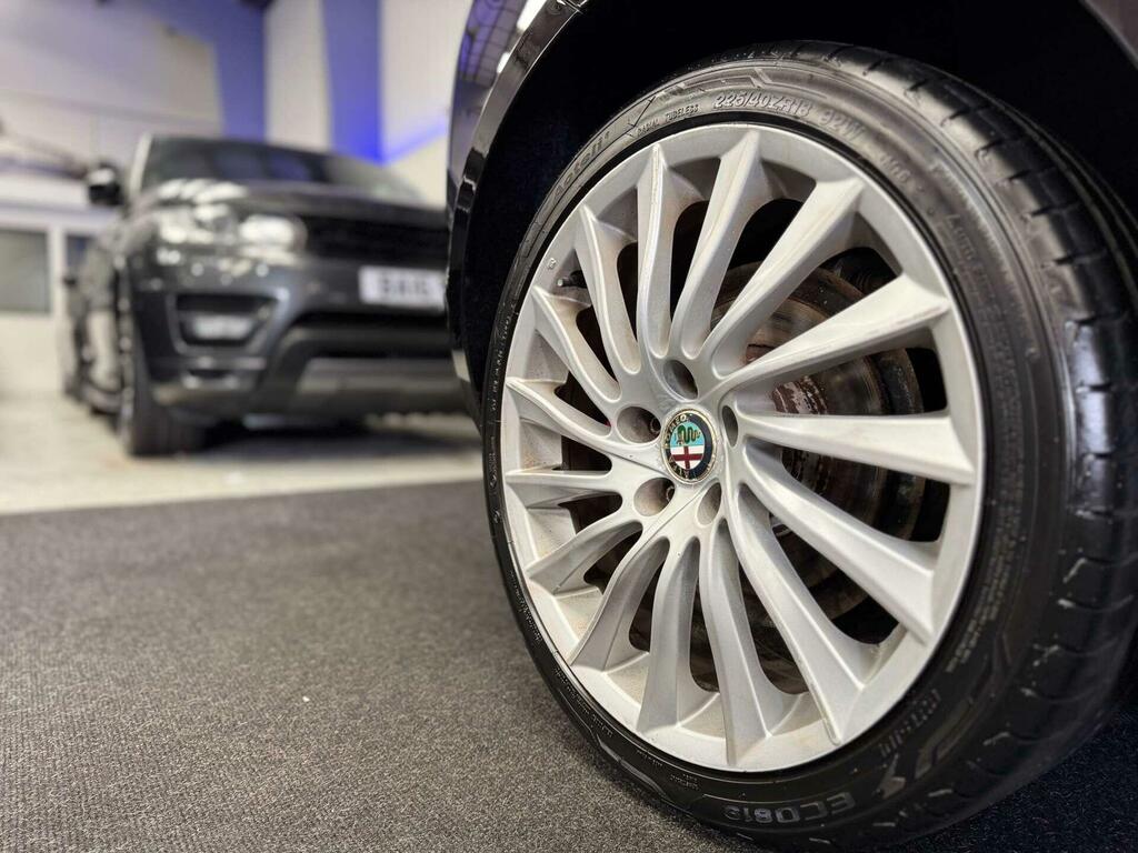 Alfa Romeo Giulietta Hatchback Grey #24