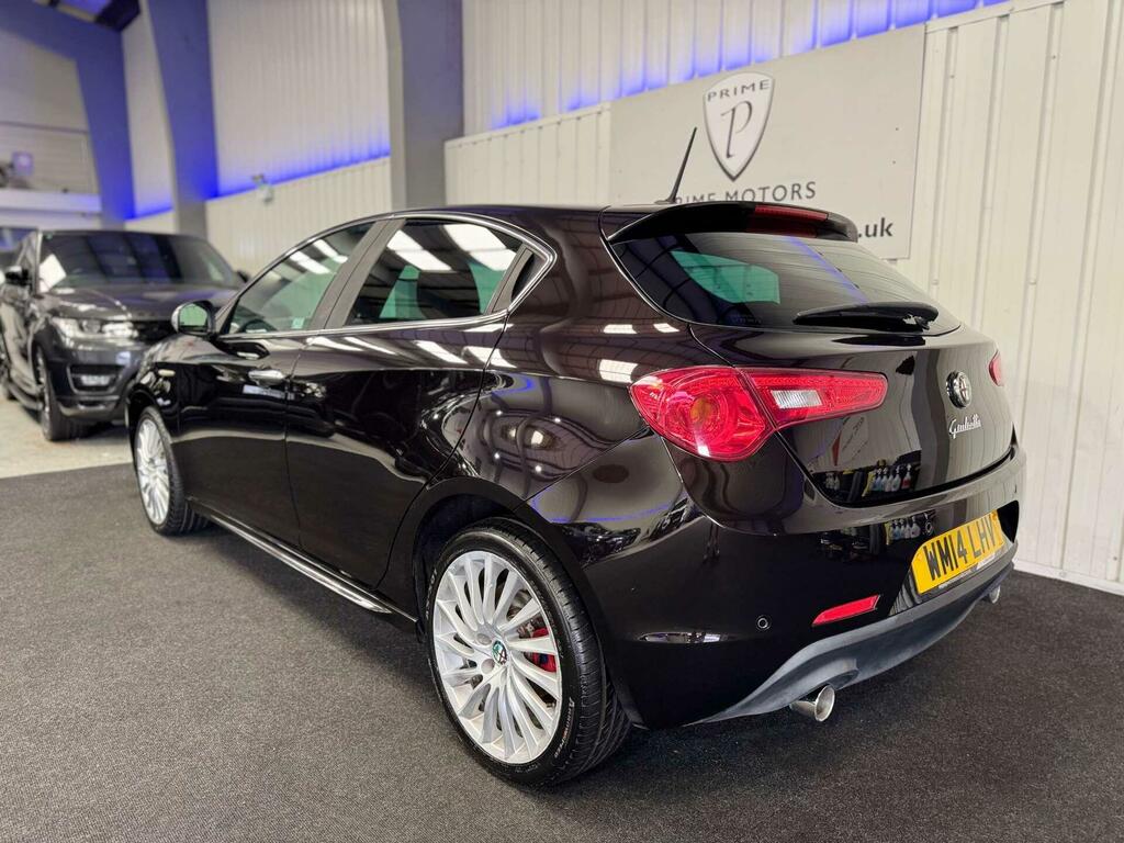 Alfa Romeo Giulietta Hatchback Grey #10