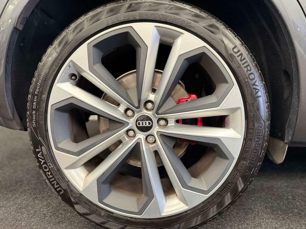 Audi Q5 Sport  #27
