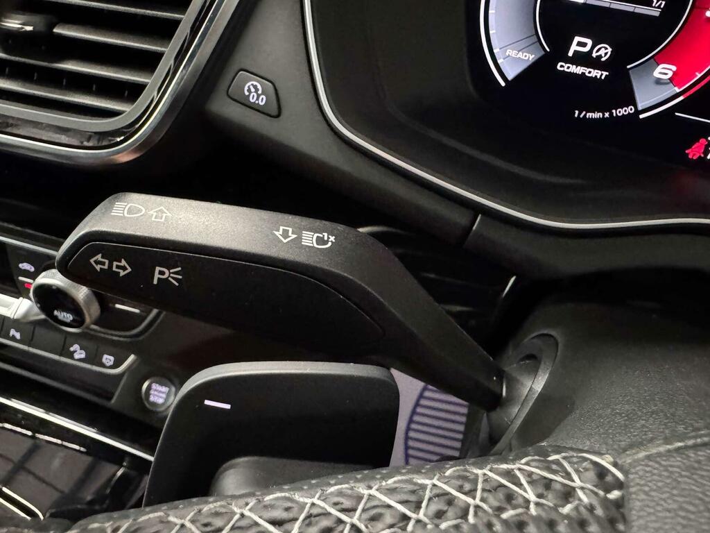Audi Q5 Sport  #80