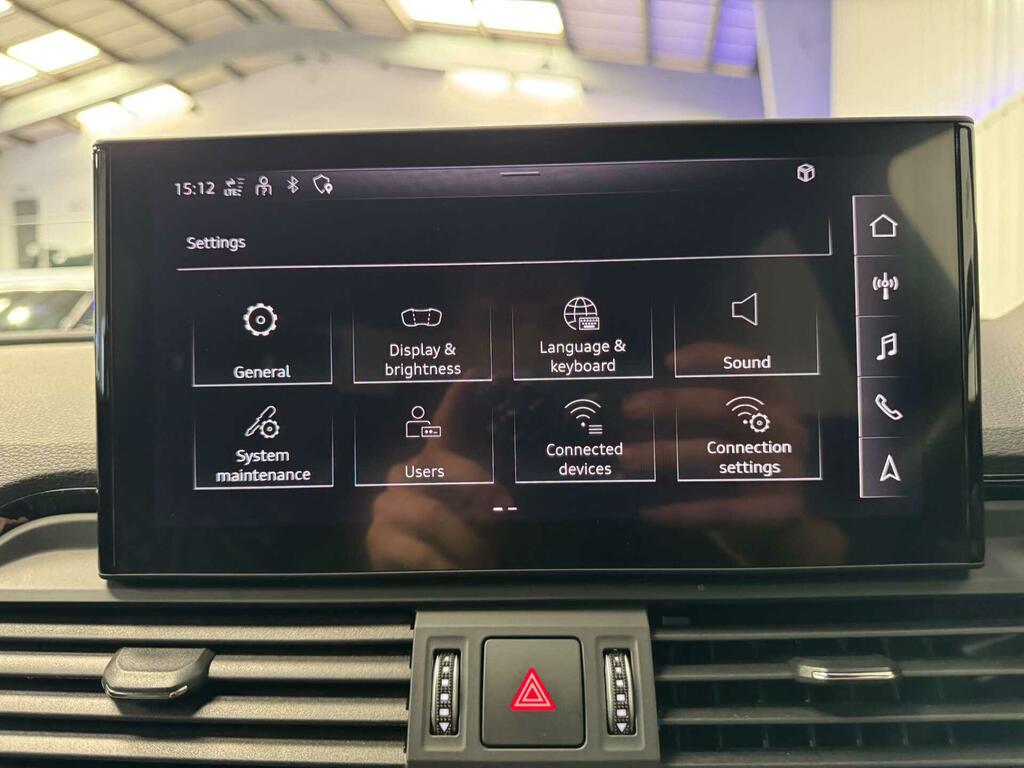 Audi Q5 Sport  #64