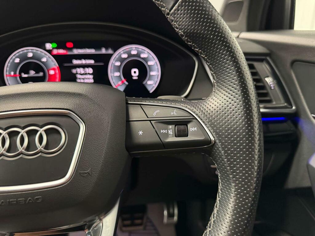 Audi Q5 Sport  #78