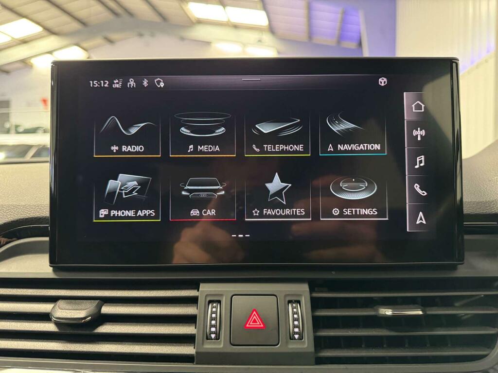 Audi Q5 Sport  #57