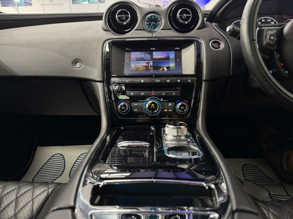 Jaguar XJ Saloon Blue #74