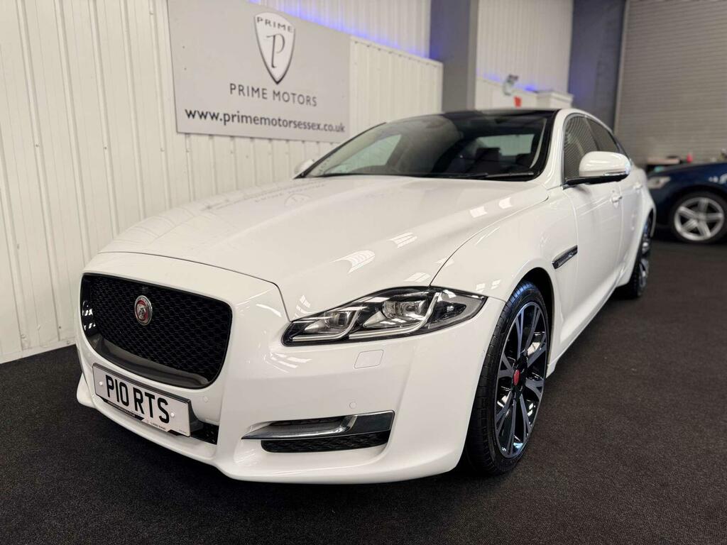 Jaguar XJ Saloon Blue #8