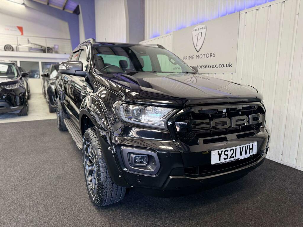 Ford Ranger Wildtrak Black #3