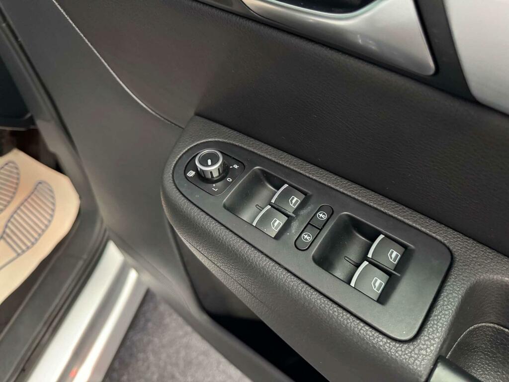 Volkswagen Sharan Se Silver #49