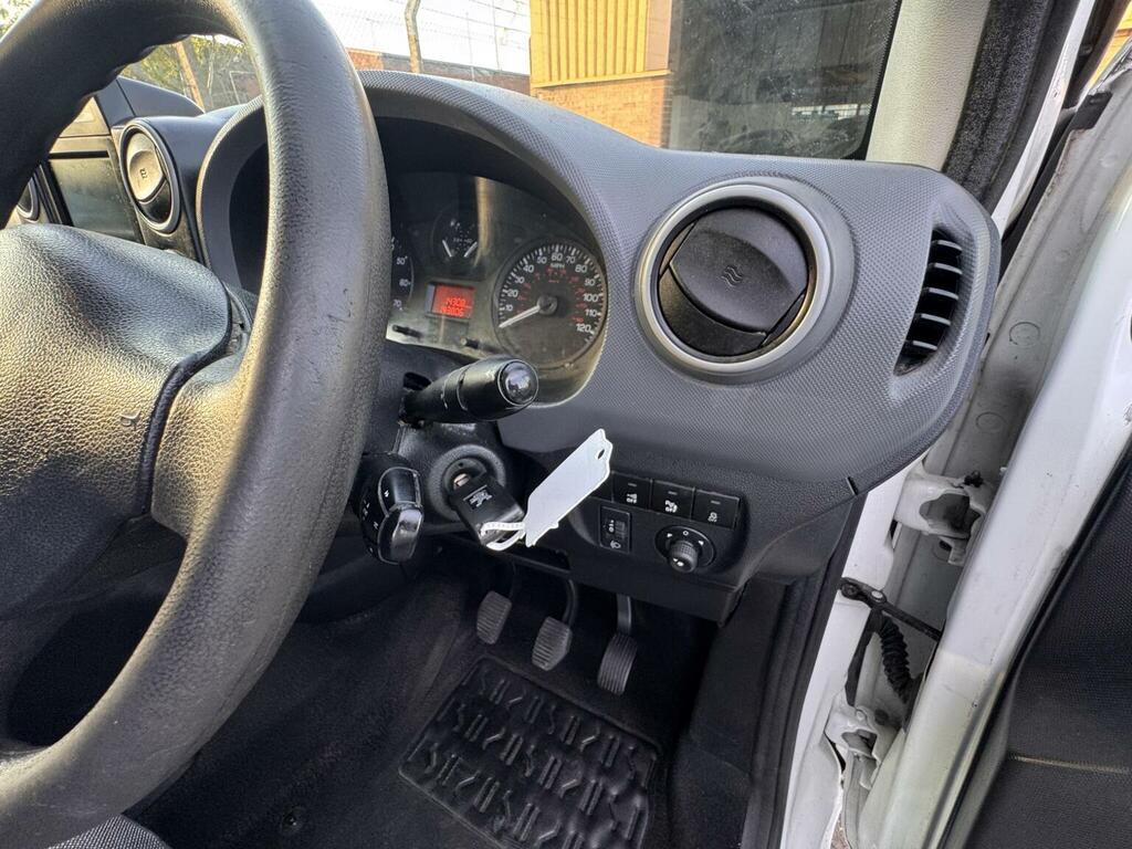 Peugeot Partner Combi Van 1.6 Bluehdi 744 S 2017 White #20
