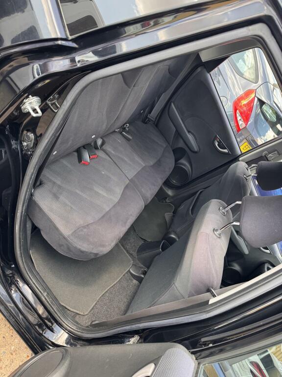 Honda Jazz 1.2 I-vtec Se 89 Bhp Black #16