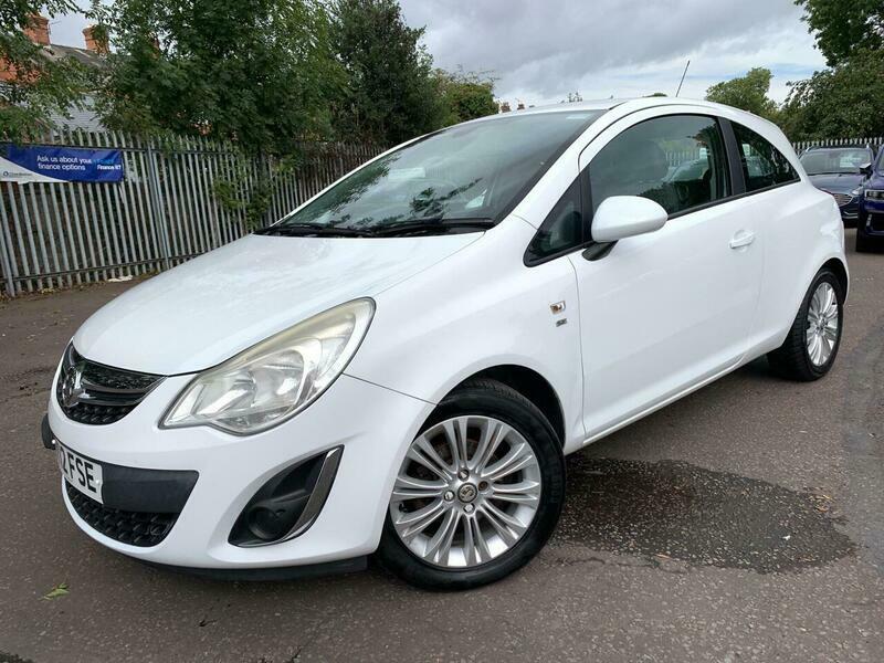 Vauxhall Corsa 1.4 16V Se White #2