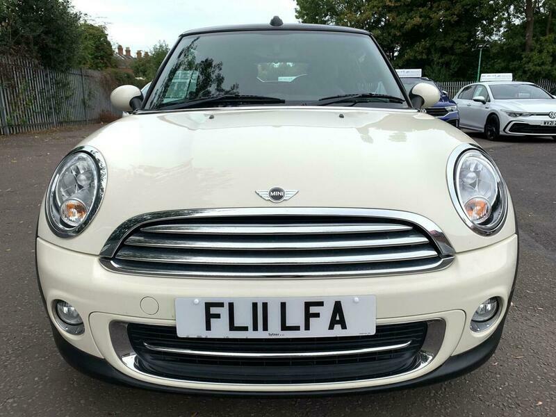 Mini Convertible Convertible 1.6 Cooper Steptronic Euro 5 2011 Black #12